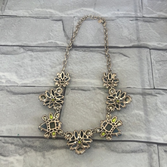 Stella & Dot  radium cluster multi color crystals necklace 18” glows w/UV light - Picture 7 of 10